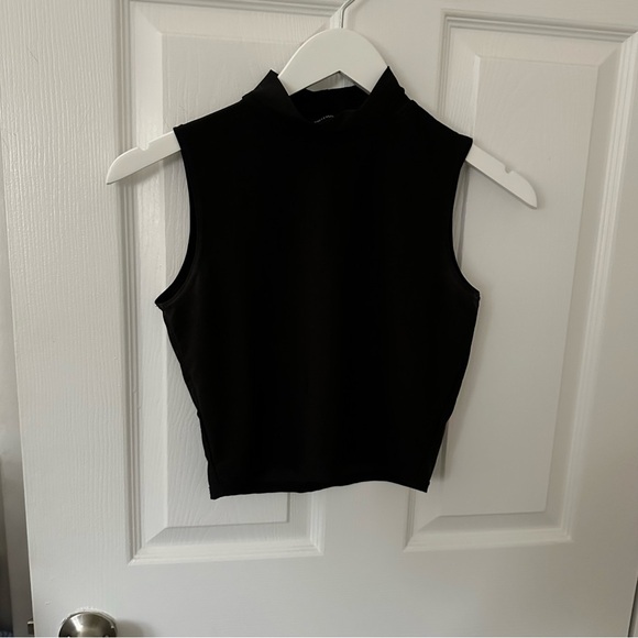 Black Sleeveless Mock Neck Crop Top - Picture 1 of 6